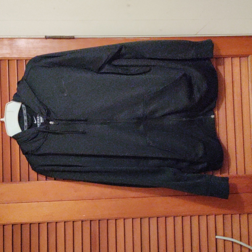 Nike Therma-Fit men's size large black zipper up hoodie